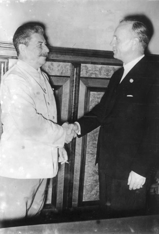 Signing of the Nazi-Soviet Non-Aggression Pact - Stalin and von Ribbentrop